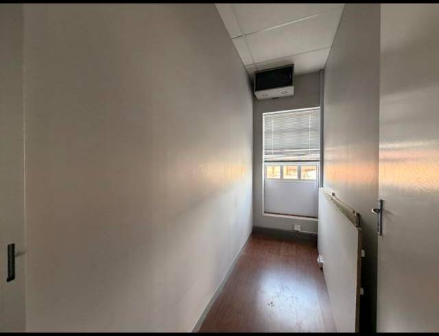 BUSINESS PROPERTY TO RENT IN NEWTON PARK